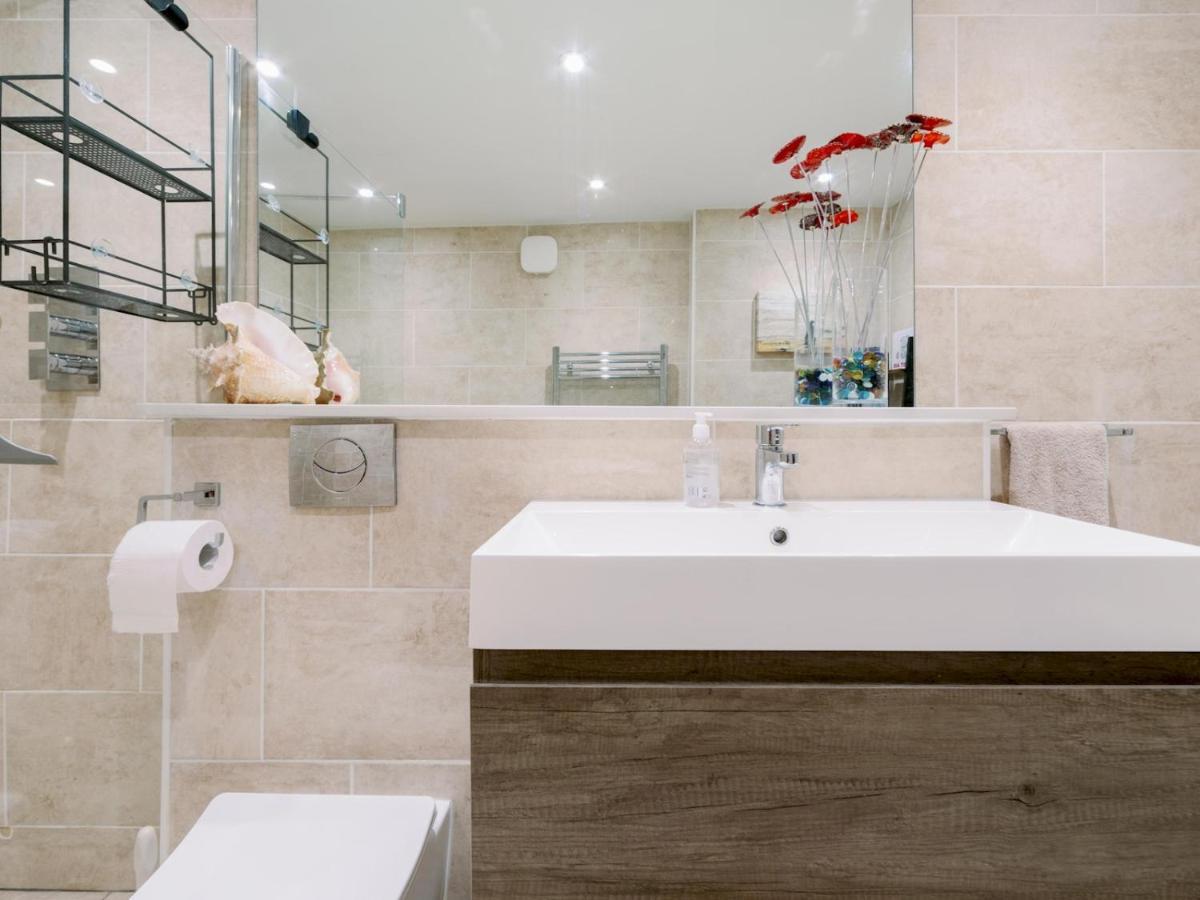 Pass The Keys Recently Renovated 1Br Flat With Private Garden In South London Daire Dış mekan fotoğraf