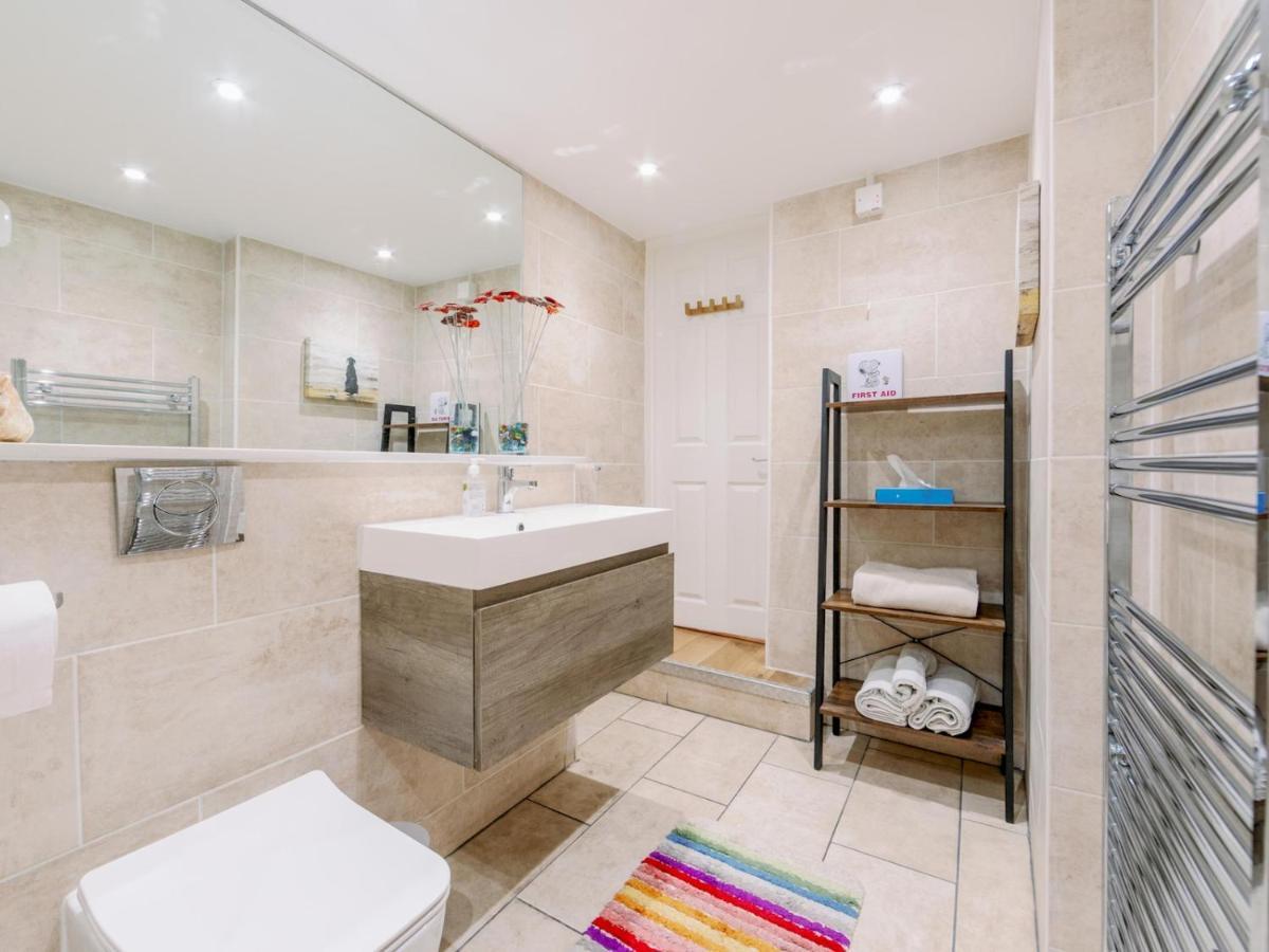 Pass The Keys Recently Renovated 1Br Flat With Private Garden In South London Daire Dış mekan fotoğraf