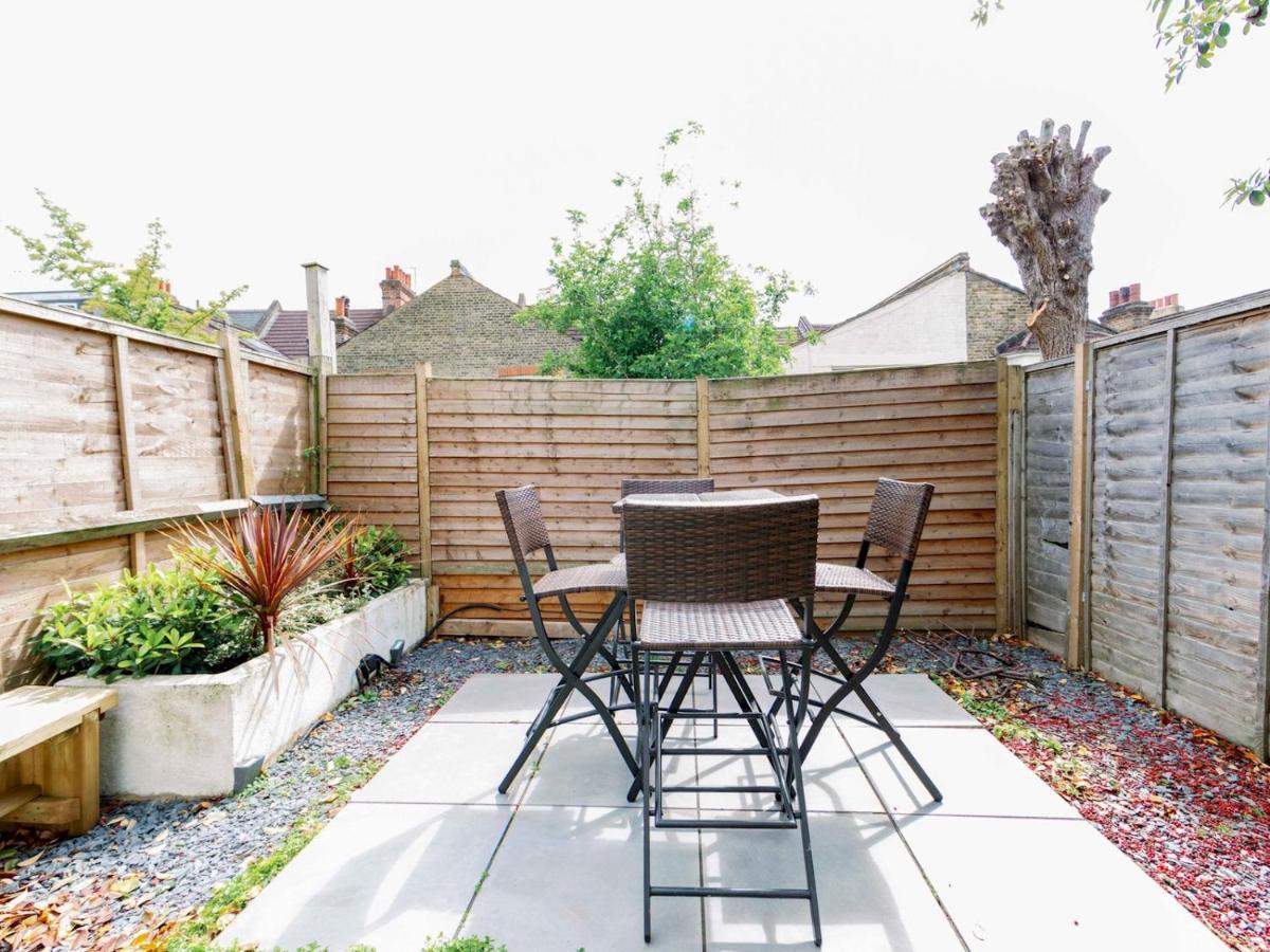 Pass The Keys Recently Renovated 1Br Flat With Private Garden In South London Daire Dış mekan fotoğraf